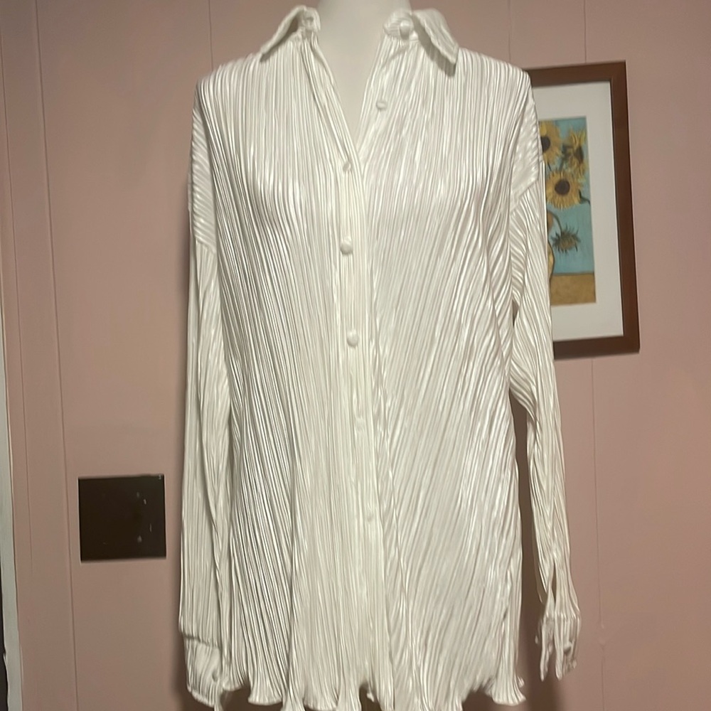 White shirt with matching shorts to